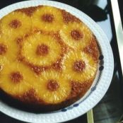 Torta di ananas al brandy