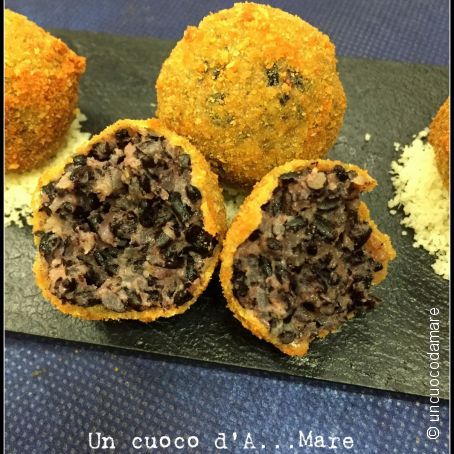 Arancini di riso venere