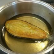 Pasta alla norma in letto di melanzana - Tappa 1