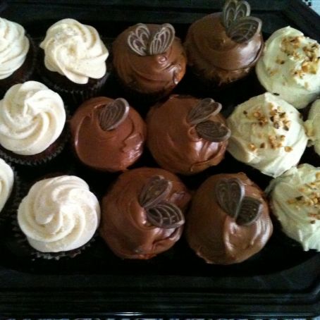 Cupcakes al cioccolato, al caramello ed alle  noce di cocco