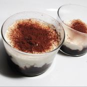 Coppette ricotta e cioccolato