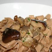 Pappardelle con speck e funghi porcini