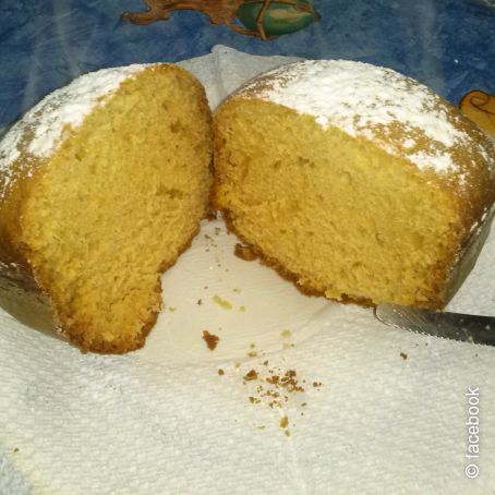 Torta con la macchina del pane