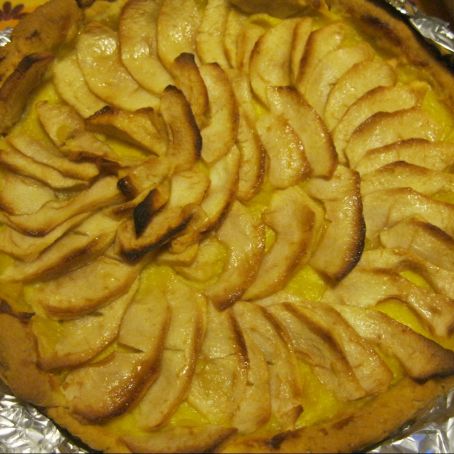 Crostata di mele e crema