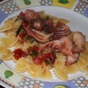 FARFALLE AI CALAMARETTI E ASPARAGI