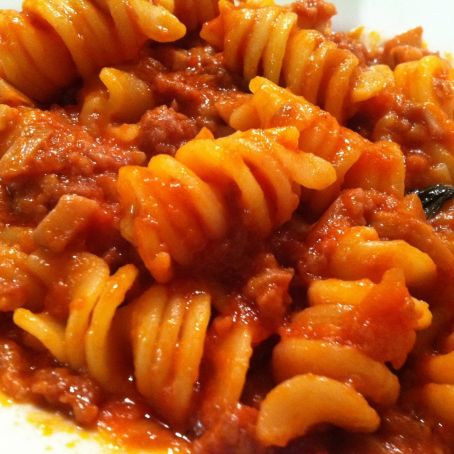 FUSILLI AL RAGU'