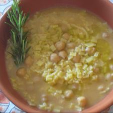 Zuppa di ceci con quadrucci