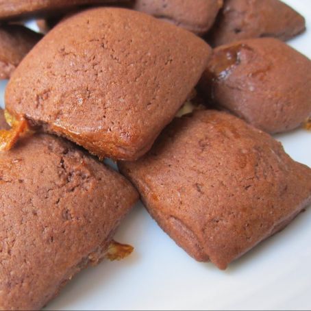 BISCOTTI QUADROTTI CON RIPIENO