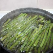 Crespelle di ceci con asparagi e patate - Tappa 1