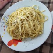 Spaghetti cacio e pepe