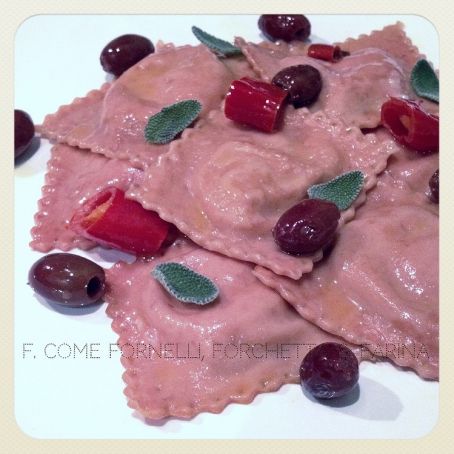 Ravioli ricotta e olive