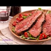 Tagliata di manzo con rucola e pomodorini