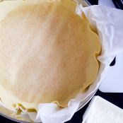 Torta salata di sfoglia con porri, ricotta e basilico - Tappa 4