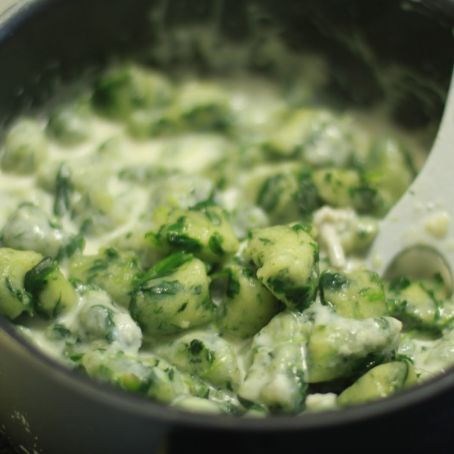Gnocchi verdi al gorgonzola