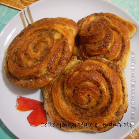 Cinnamon Rolls