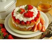 Torta di fragole e cornflakes