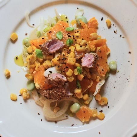 Insalata di tonno e sesamo