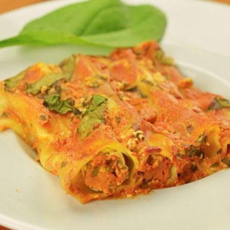 cannelloni con spinaci e formaggio
