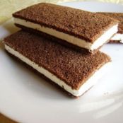 Kinder fetta al latte