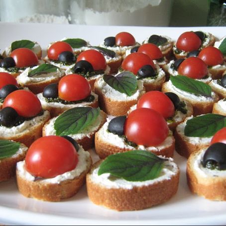 crostini alla mousse di formaggio