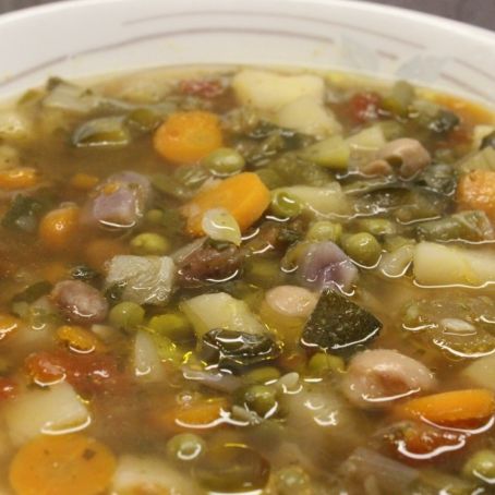 ZUPPA DI LEGUMI E VERDURE DELL'ORTO (DEL BEPPE)