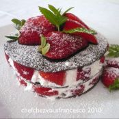 Millefoglie al cioccolato bianco e fragole