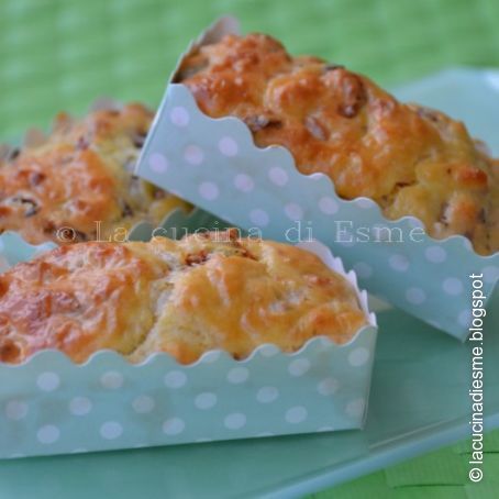 Mini plum cake salati