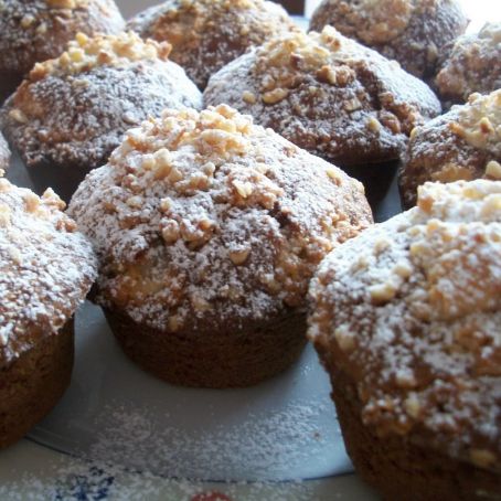 Muffins con nocciole e cuore di Nutella