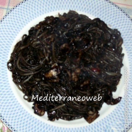 LINGUINE AL NERO DI SEPPIA