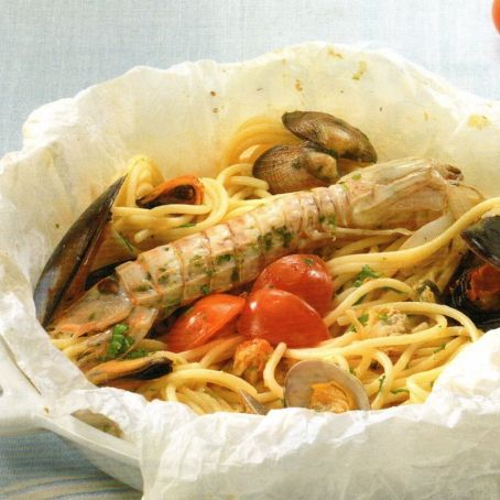 Spaghetti di mare al cartoccio