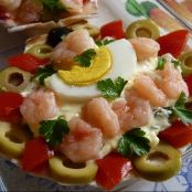 CONCHIGLIE RIPIENE CON INSALATA RUSSA E GAMBERI