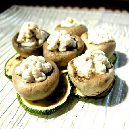 Bocconcini di champignon al caprino e olive