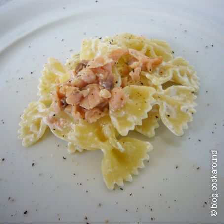 Farfalle al salmone