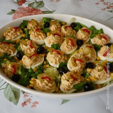 Uova ripiene con prosciutto