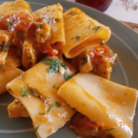 Paccheri al ragù di pesce spada