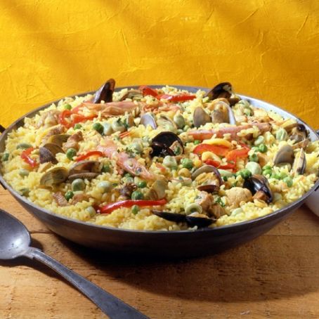 PAELLA VEGETARIANA VALENCIANA E AL POLLO CON SANGRIA