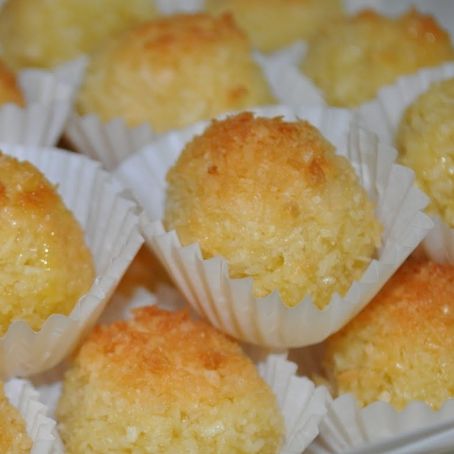 DOLCETTI AL COCCO CON ALBUMI