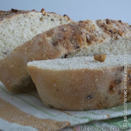 Pane alle noci con lievito naturale
