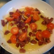 Spaghetti con il tonno e il salame - Tappa 3