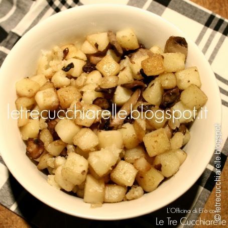 Cubetti di patate con funghi e pancetta