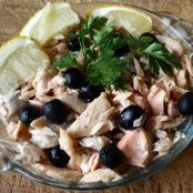 Insalata di salmone con crema di avocado