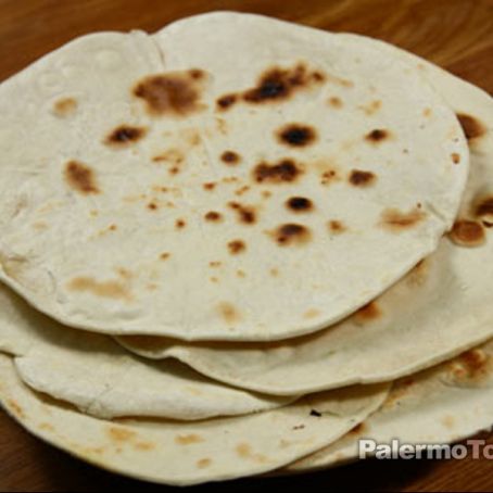 Piadine con petto di pollo e mais