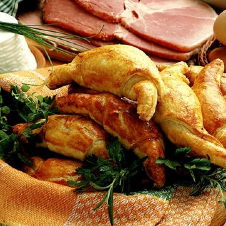 CORNETTI SALATI AL PROSCIUTTO