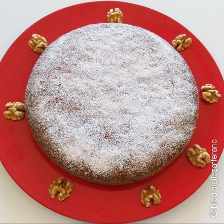 Torta veloce alla frutta secca