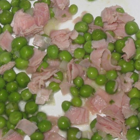PISELLI AL PROSCIUTTO COTTO