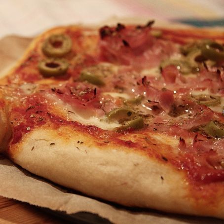 Impasto per la pizza fatto in casa