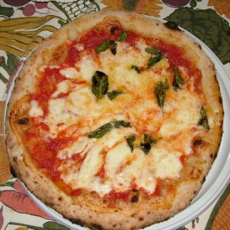 PIZZA MARGHERITA
