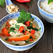 Pollo esotico con latte di cocco e verdure