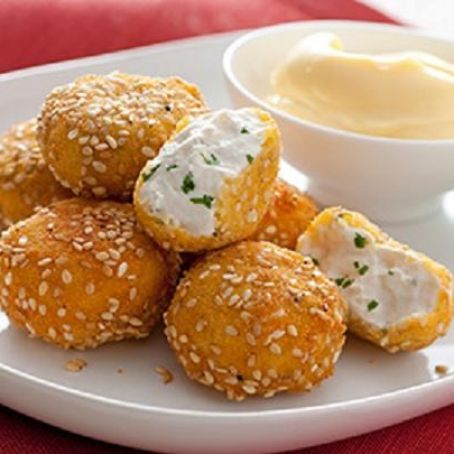 Polpette di Philadelphia di Tonno con Panatura al Sesamo