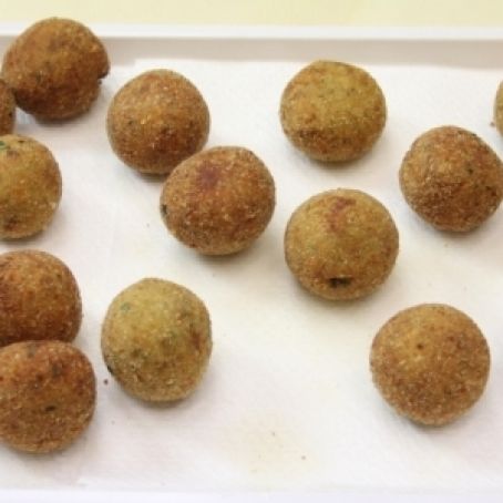 Polpettine di melanzane con cuore di scamorza